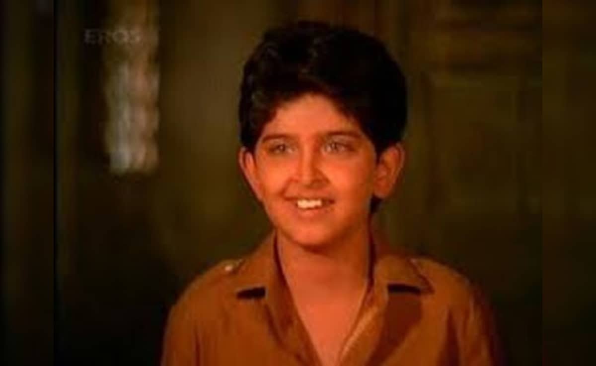 बेटे को हीरो बनाने के लिए पिता ने गिरवी रख दी घर और कारें, फिल्म रिलीज होते ही बना बॉलीवुड का ‘किंग’, अब तक है दबदबा कायम