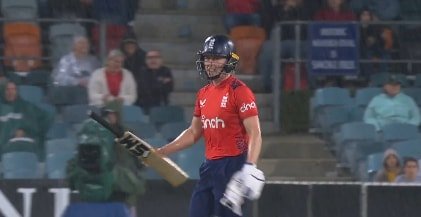 Watch: Knight Left Fuming After England Lose 2nd T20I vs Aus Due To Rain
