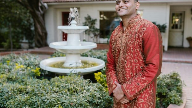 75% तक की छूट पर खरीदें शादी के लिए सबसे बेहतरीन शेरवानी, कीमत जान उड़ जाएंगे होश