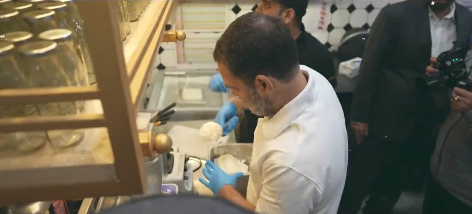 Video: Rahul Gandhi Visits Keventers Store, Makes Cold Coffee