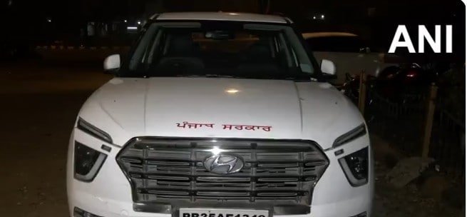 दिल्ली में ‘पंजाब सरकार’ लिखी कार से मिला था कैश और शराब, ट्रांसपोर्ट डिपार्टमेंट ने बताया मामले का सच