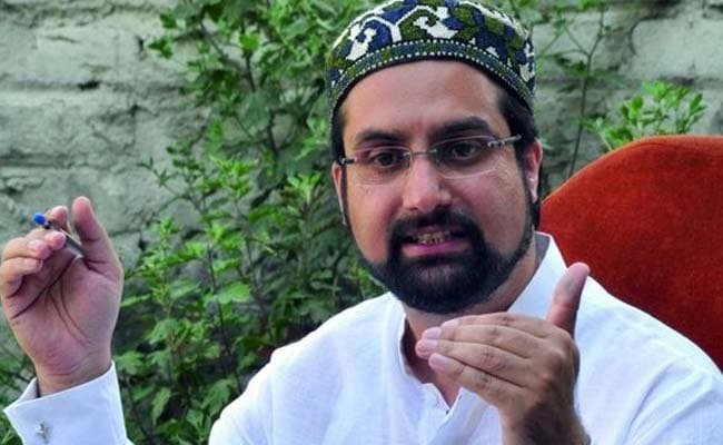 वक़्फ़ बिल की समीक्षा कर रही जेपीसी में क्यों आ रहे जम्मू कश्मीर के मीरवाइज उमर फारुक