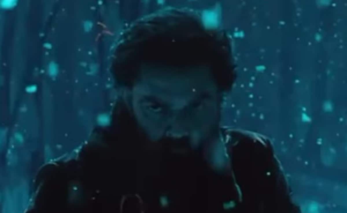 बॉबी देओल की विलेनगिरी ने रामचरण की हीरोगिरी के छुड़ाए पसीने, 4 दिनों में ही डाकू महाराज ने गेम चेंजर की कमाई को छोड़ दिया पीछे!
