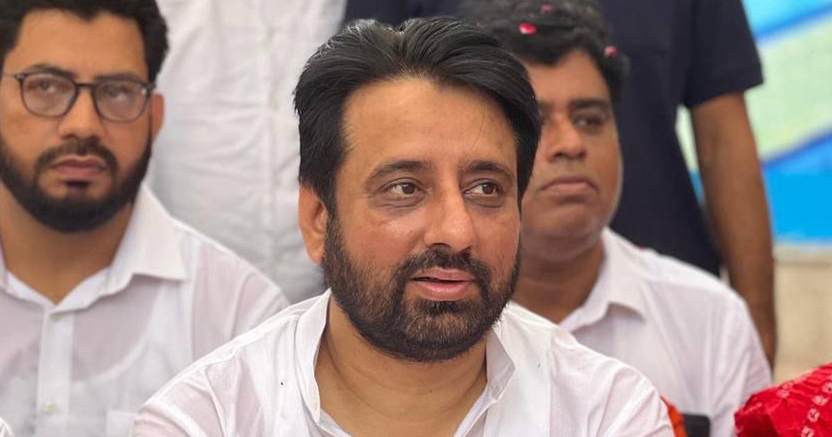 AAP MLA Amanatullah Khan booked for allegedly blocking Delhi Police from arresting man