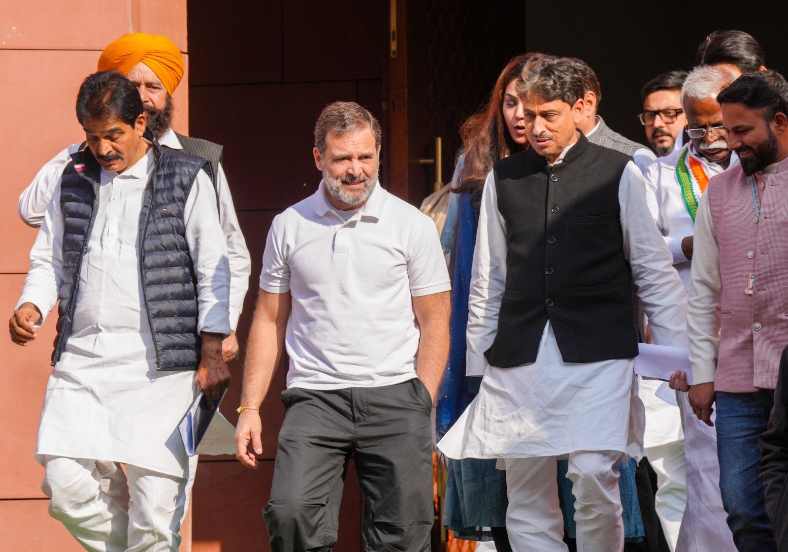 “Words Never Spoken”: Rajnath Singh Trashes Rahul Gandhi’s Army Chief Claim