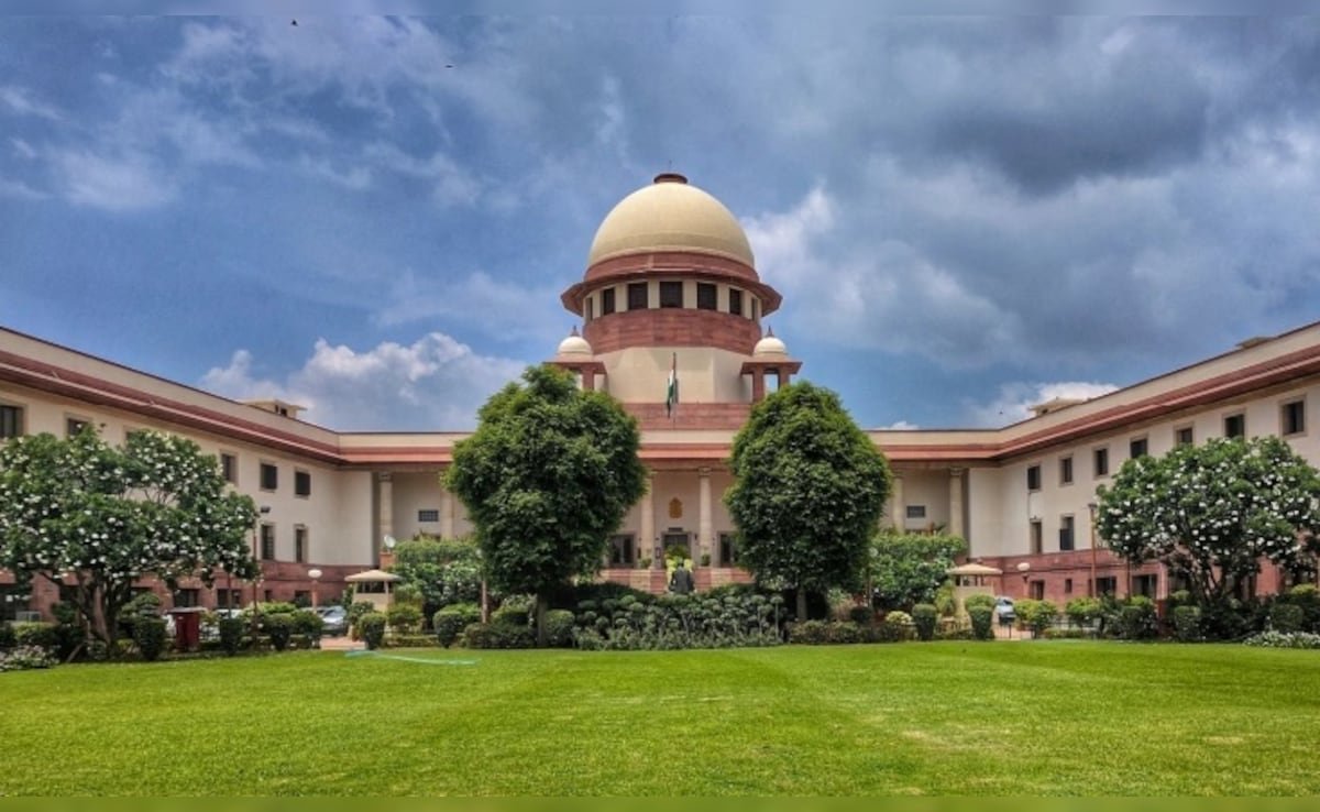 ‘राज्य के अधिकारी दबाव में हो सकते हैं न्यायपालिका नहीं’, महाराष्ट्र सरकार से बोला SC