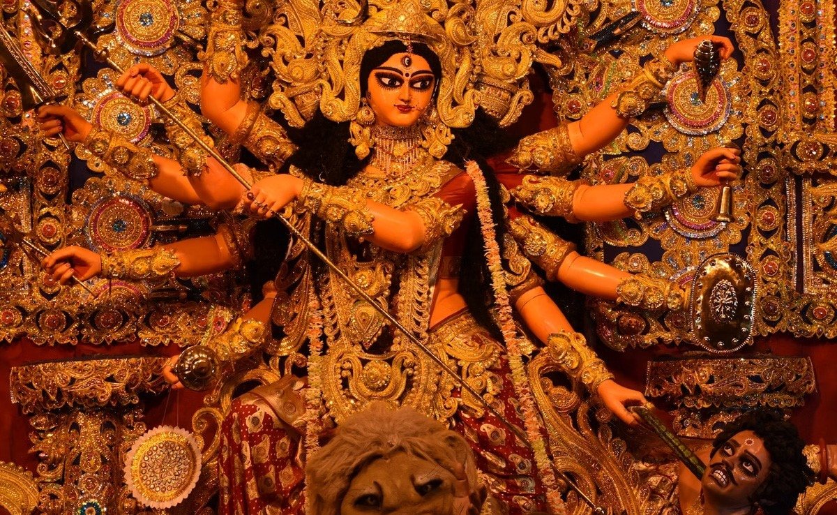 Chaitra Navratri 2025 Date: चैत्र नवरात्रि 2025 में क्या होगी मां दुर्गा की सवारी, जानिए यहां