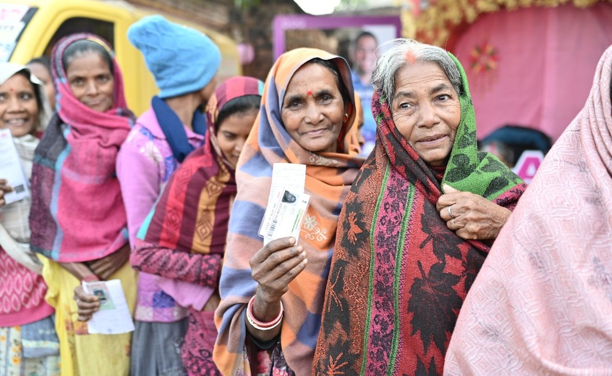 LIVE: मिल्कीपुर उपचुनाव के लिए वोटिंग जारी, क्या अयोध्या में मिली हार का बदला ले पाएगी बीजेपी