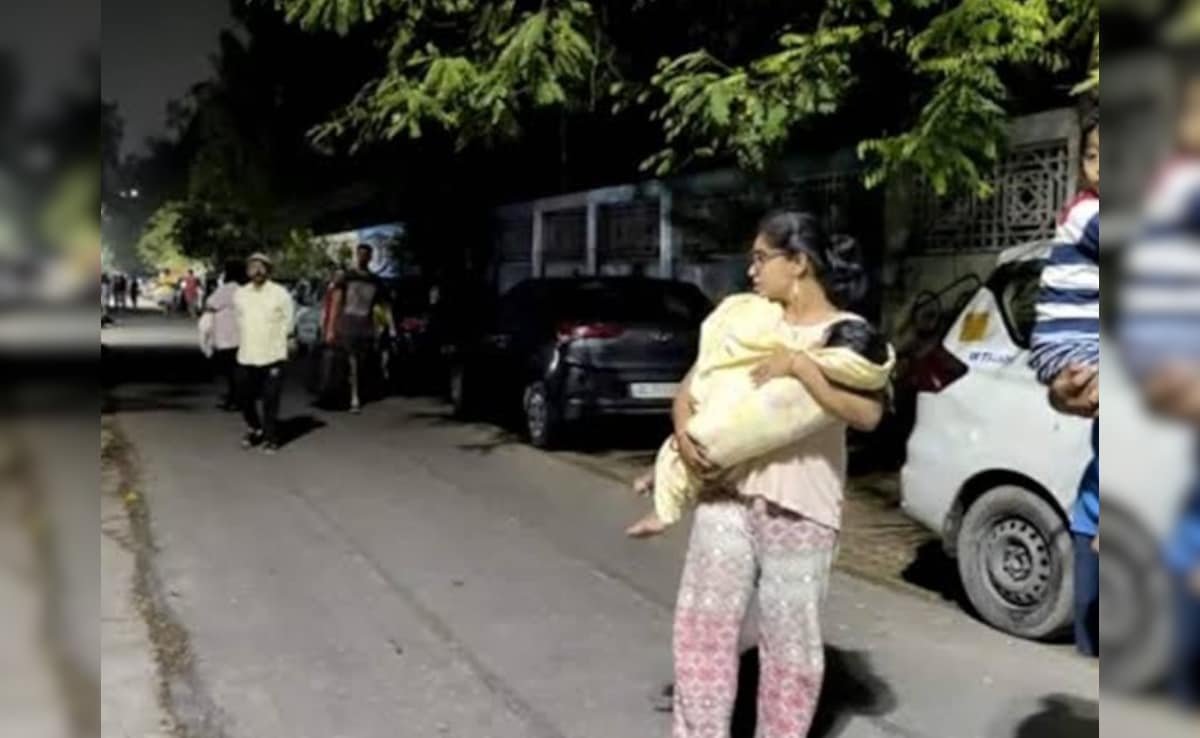 इतने तेज झटके कि नींद उड़ गई… दिल्ली-नोएडा में बदहवास दौड़े लोग, जानिए क्या-क्या बताया