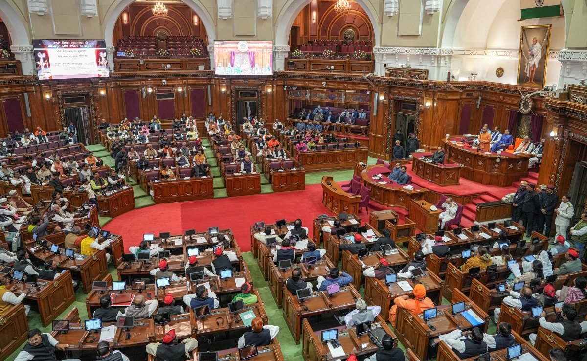 यूपी बजट सत्र आज से होगा शुरू, महाकुंभ हादसे पर हंगामे के आसार