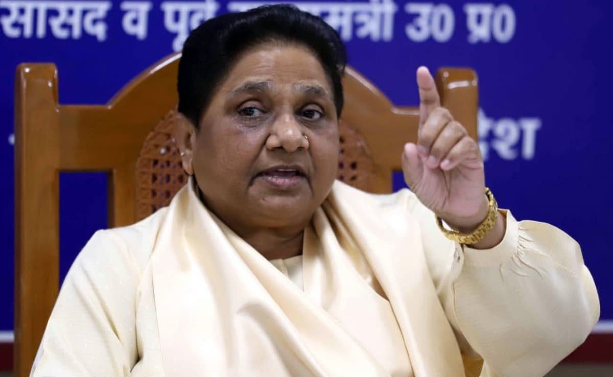 BSP की बड़ी बैठक… आकाश के बाद अब ईशान पर फैसला कर सकती हैं मायावती